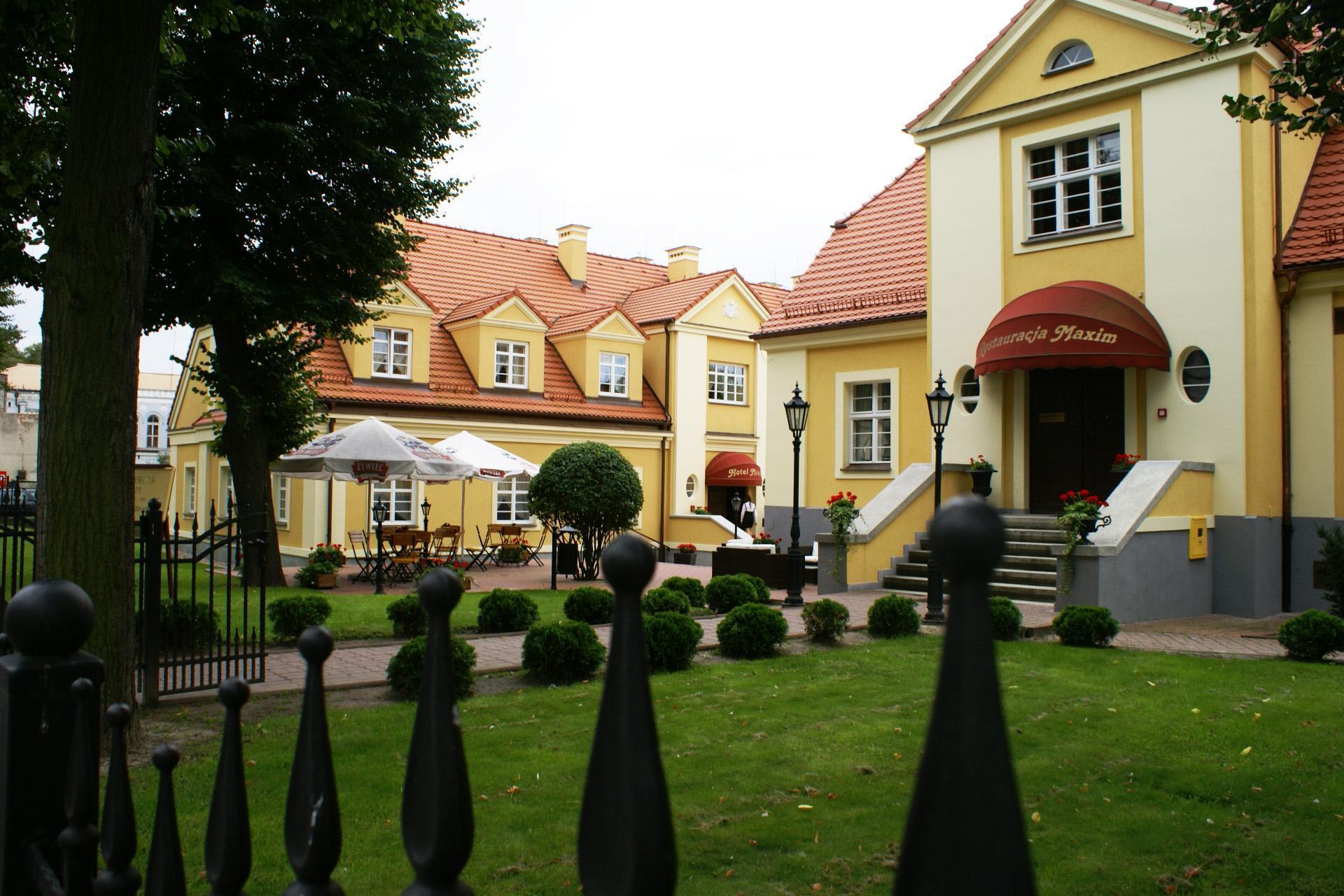 hotel2