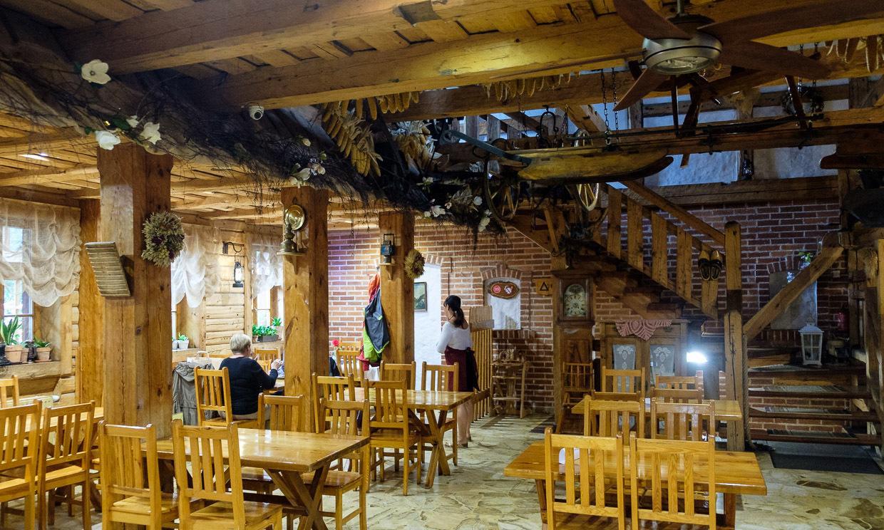 g restauracja znak