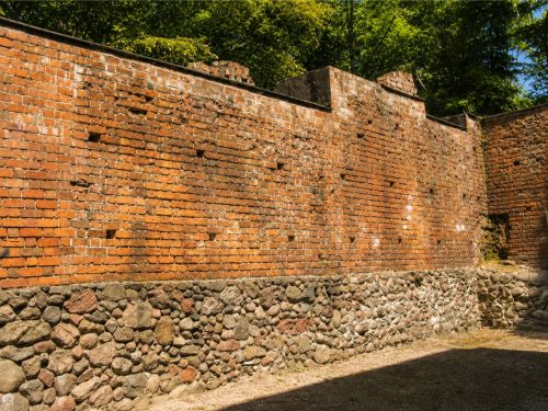 u13